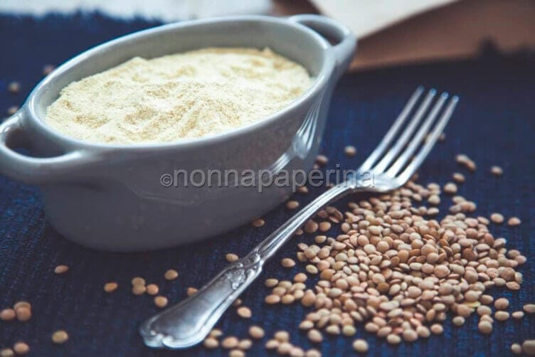 farina di lenticchie farina di lenticchie