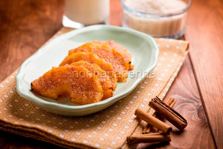 Frittelle di ananas e cannella al forno