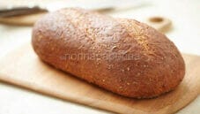 Pane con farina di Enkir: per la prima colazione.