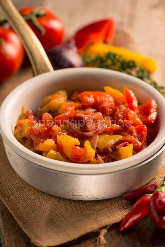 Peperonata piccante Peperonata piccante