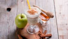 Smoothie di mele e cannella e si comincia in bellezza
