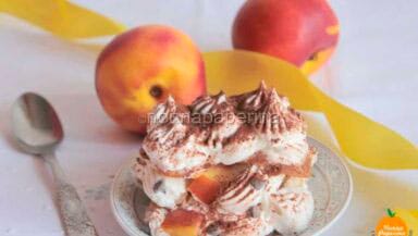 Tiramisu al cioccolato e pesca senza glutine