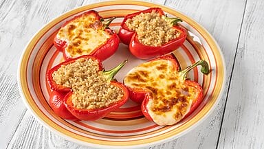 Peperoni farciti di quinoa