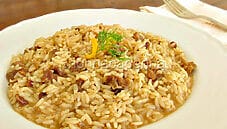 Risotto con agnello e arancia, un primo piatto originale