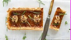 Crostata di quinoa al rosmarino