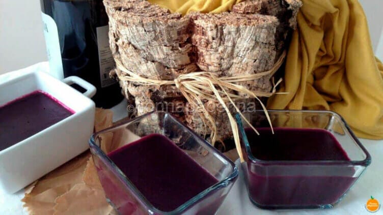 Sugoli di uva fragola Sugoli di uva fragola