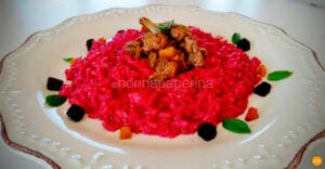 Risotto con cavolo viola e salsiccia