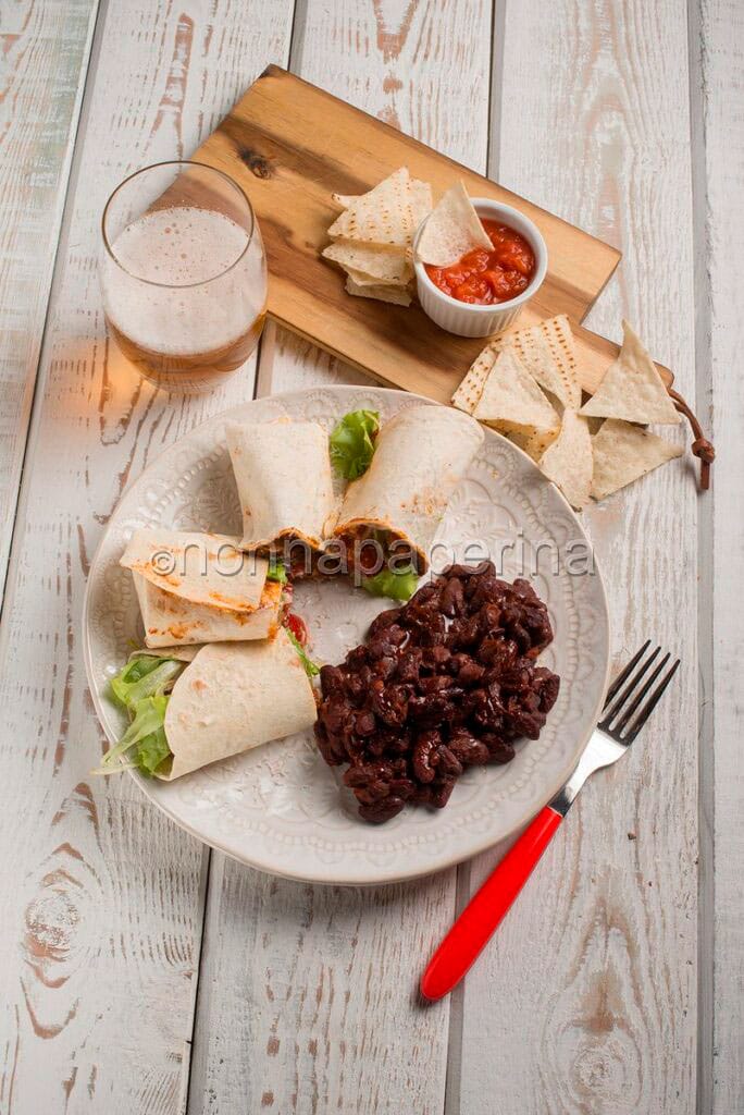 burritos di pollo con fagioli burritos di pollo con fagioli