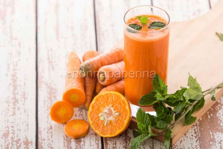 Centrifugato con carote e arance