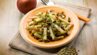 Insalata di lenticchie e mele