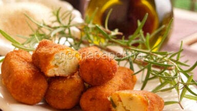 Crocchette di patate al rosmarino
