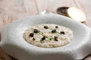 Risotto allo champagne e caviale Risotto allo champagne e caviale