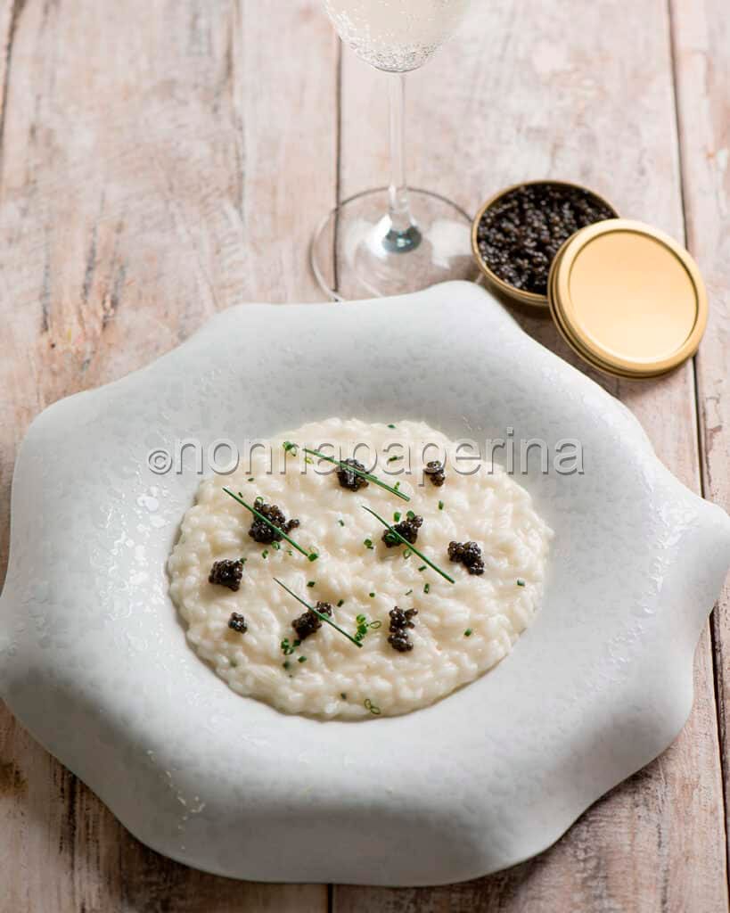 Risotto al caviale e champagne Risotto al caviale e champagne
