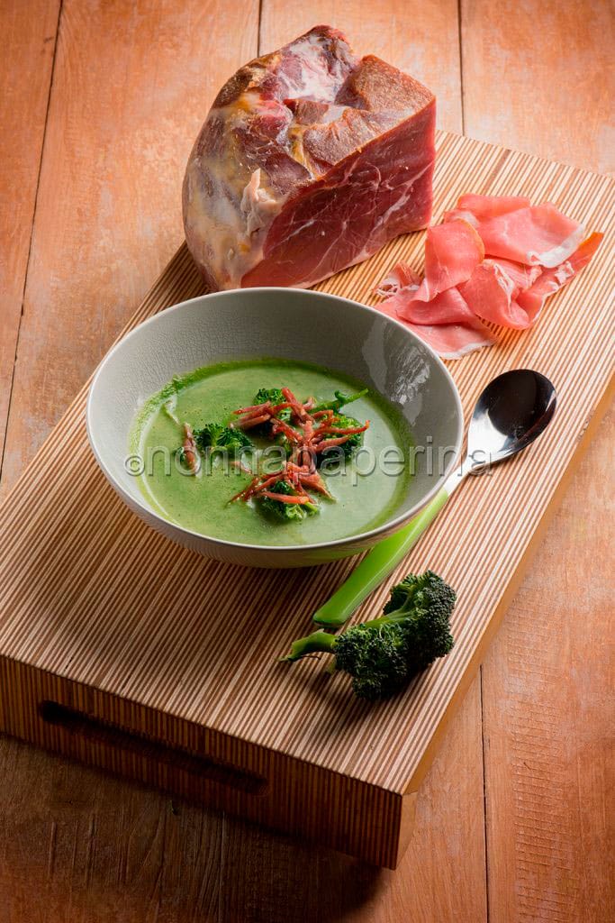 minestra di broccoli e prosciutto crudo minestra di broccoli e prosciutto crudo