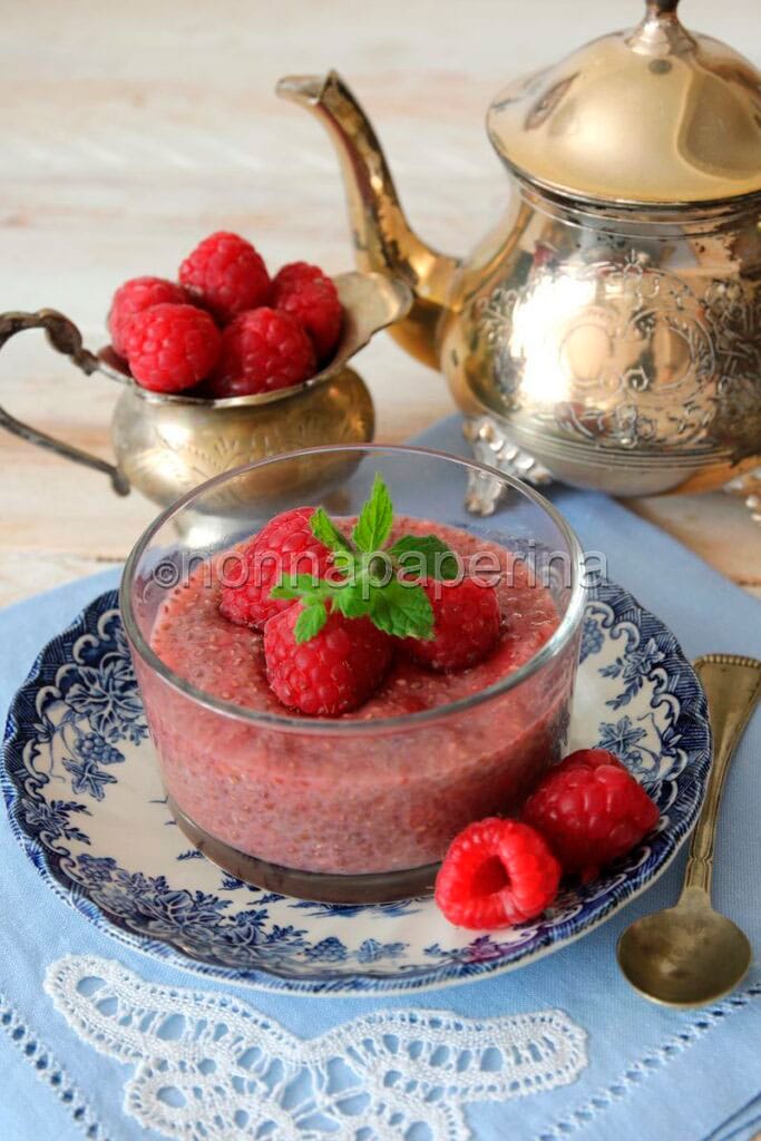 Budino di semi di Chia con lampon