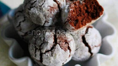 Pasticcini al cacao con farina di riso e mandorle