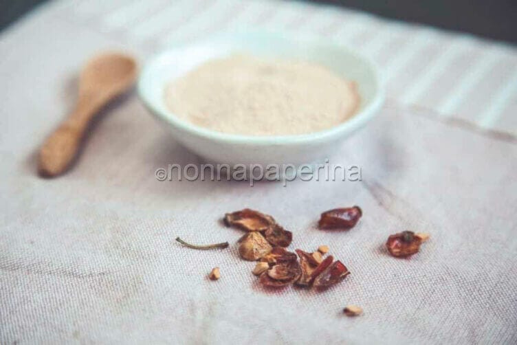 Rosa Canina, conosciamo i suoi pregi e virtù Polvere di rosa canina