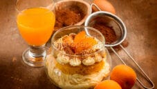 Tiramisù con albicocche: un’idea dolce