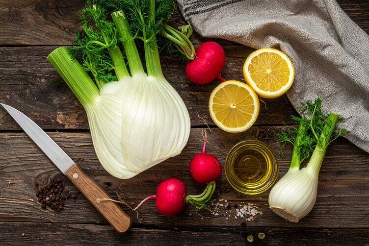 Insalata di ravanelli e finocchi ingredienti Insalata di ravanelli e finocchi
