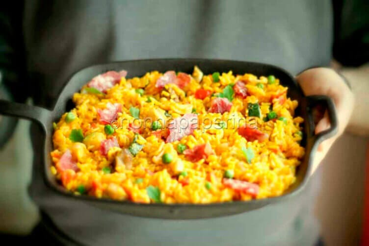 paella con salame campagnolo