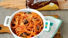 Spaghetto quadrato integrale con polpette di melanzana