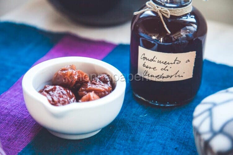 Condimento di Umeboshi o Yukari un toccasana per la digestione Condimento di Umeboshi