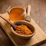 Curcuma e miele, un ottimo antibiotico naturale