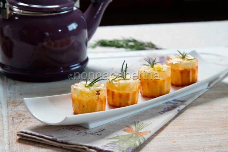 Muffins cocco e ananas