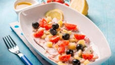 Carpaccio di polpo con pomodorini, una ricetta sfiziosa