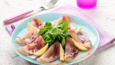 Carpaccio di pesce spada al pepe rosa
