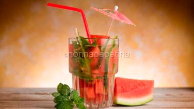 Acqua aromatizzata al cocomero