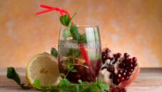 Acqua aromatizzata con melagrana: per dissetarsi!