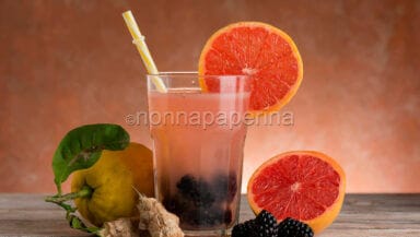 Acqua aromatizzata al pompelmo