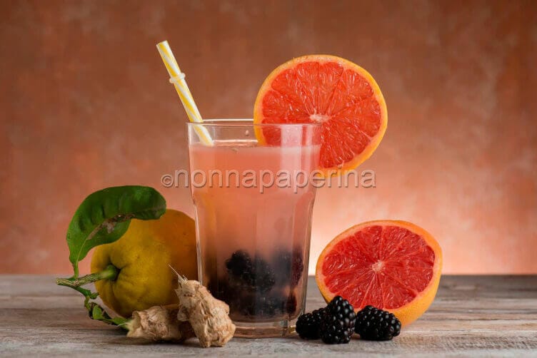 Acqua aromatizzata al pompelmo