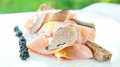 Mortadella e tartufo nero