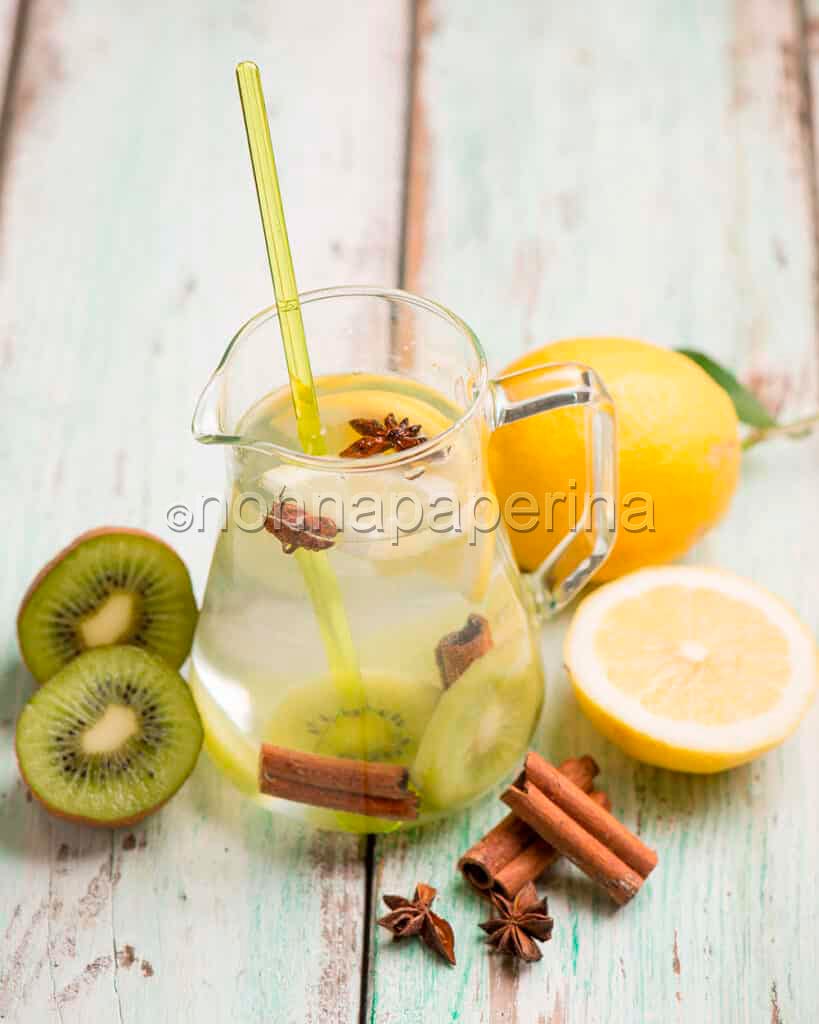 Acqua aromatizzata kiwi e limone