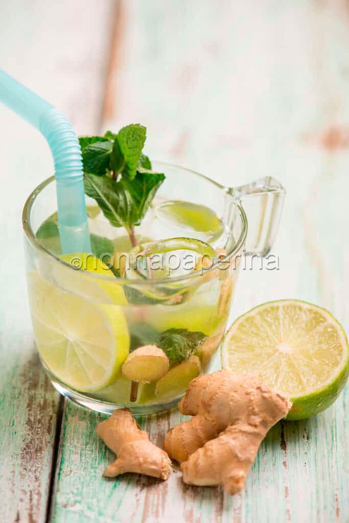 Acqua aromatizzata lime e zenzero
