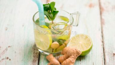 Acqua aromatizzata lime e zenzero