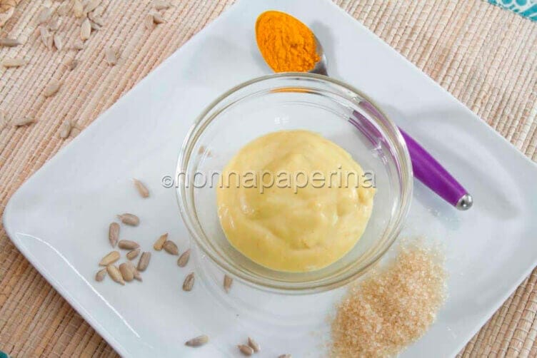 Maionese light con curcuma senza uova Maionese light con curcuma