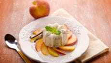 Budino alle pesche