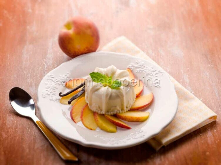 Budino alle pesche