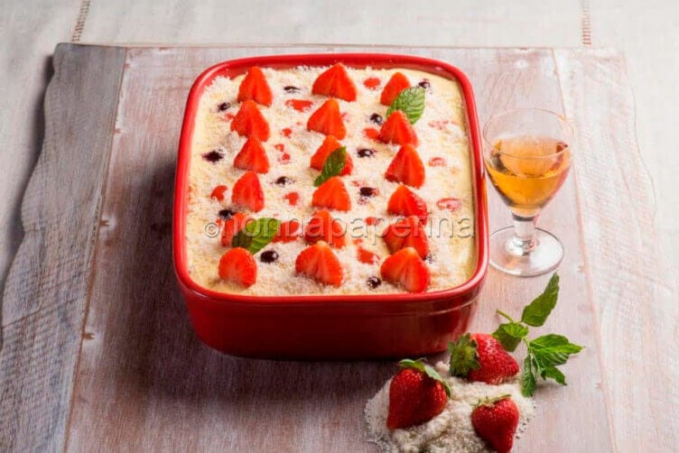 Tiramisu fragole e cocco
