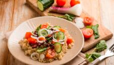 Insalata di quinoa con fagioli giapponesi