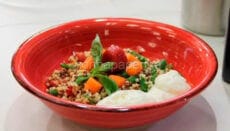 insalata di quinoa rossa