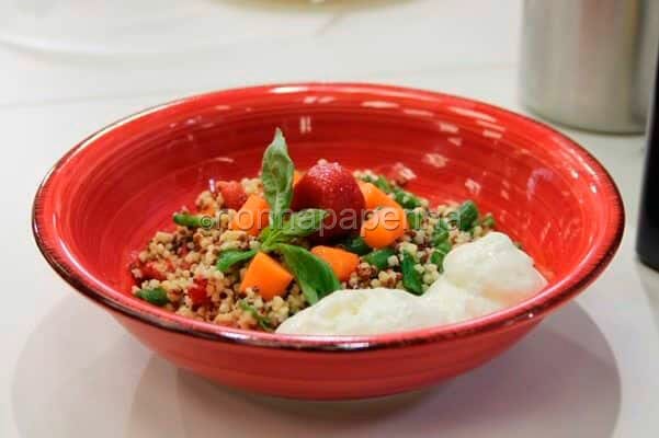 insalata di quinoa rossa