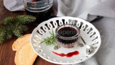 Riduzione di Lambrusco: una salsa raffinata