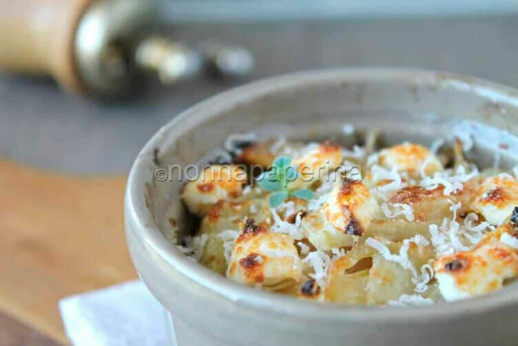 Finocchi gratinati al forno con fiocchi di stracchino finocchi gratinati al forno