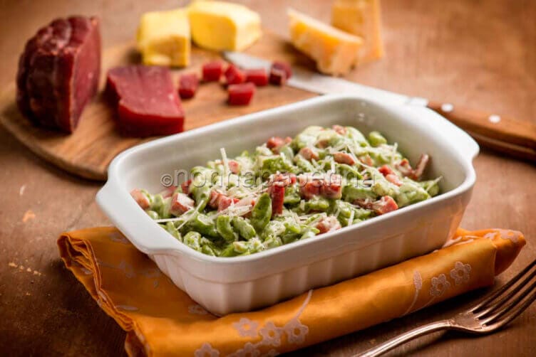 spatzle con bietole e bresaola