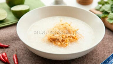 Chao Ga minestra di riso e pollo