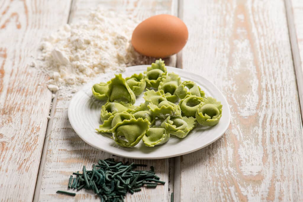 tortellini alla spirulina tortellini alla spirulina